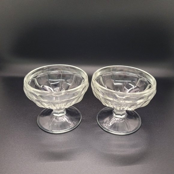 Vintage Glass Ice Cream Parlor Sundae Bowls Set of 2 - Picture 3 of 11